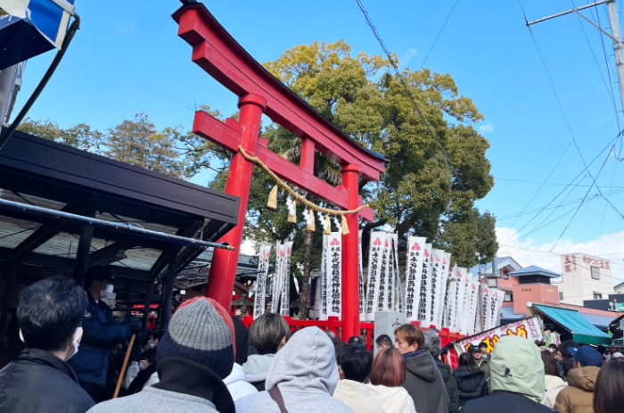 心躍る、お買い物を。参道からあなたへ。